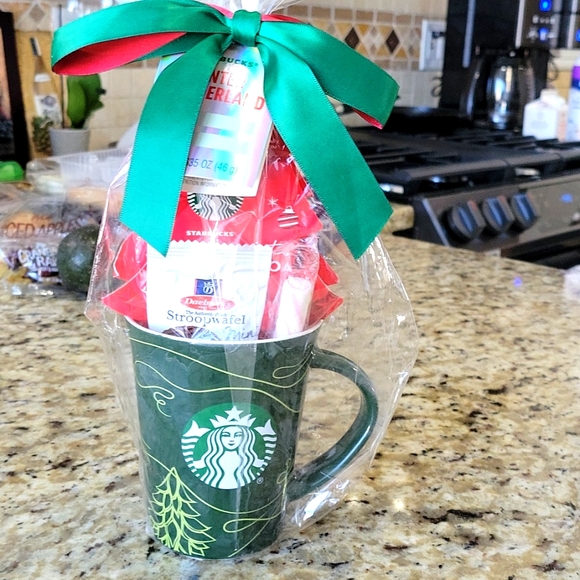 Starbucks ceramic mug hot cocoa mix, NWT🎉 - Picture 5 of 6
